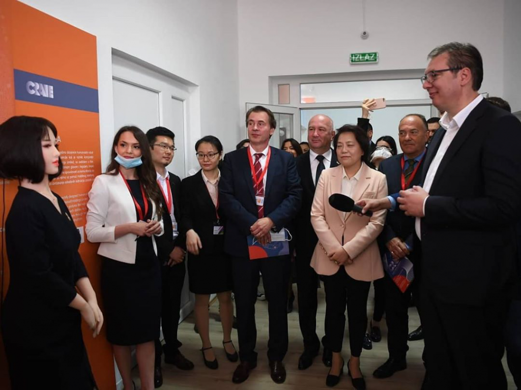 PRESIDENT OF SERBIA VISITS EDUCATION TECHNOLOGY EXPERIENCE CENTER CO-ESTABLISHED BY NETDRAGON